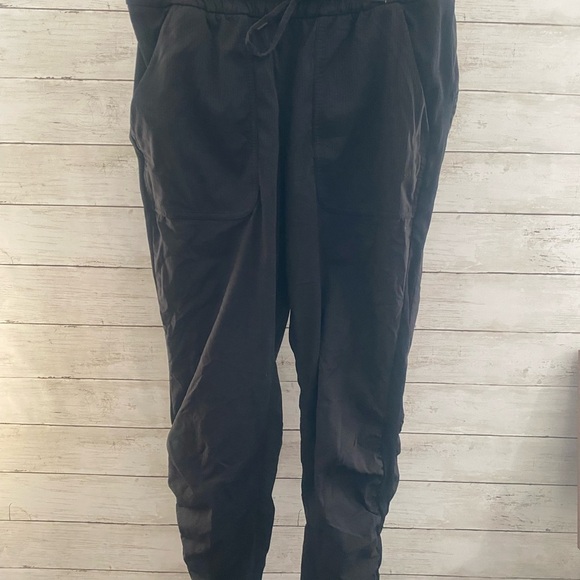 Lululemon Beyond‎ the Studio Joggers - Picture 3 of 10